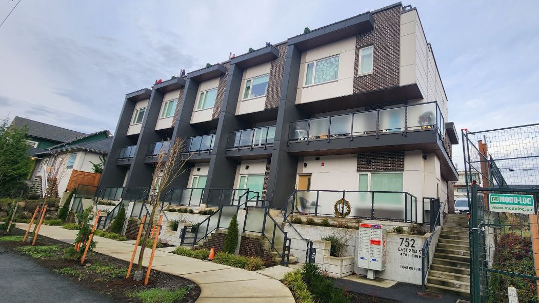 752 East 3rd St, North Vancouver