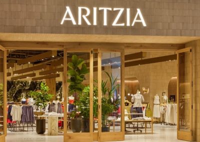 Aritzia, Guilford town center
